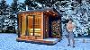 Construction D'un Sauna Moderne Dans Un Paysage Hivernal - Construction Complète